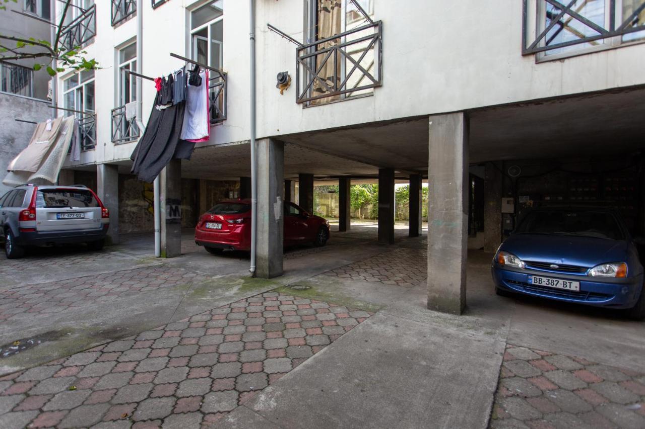 Apartments In The Historical Center Of Batumi, Near The Seaside Park Kültér fotó